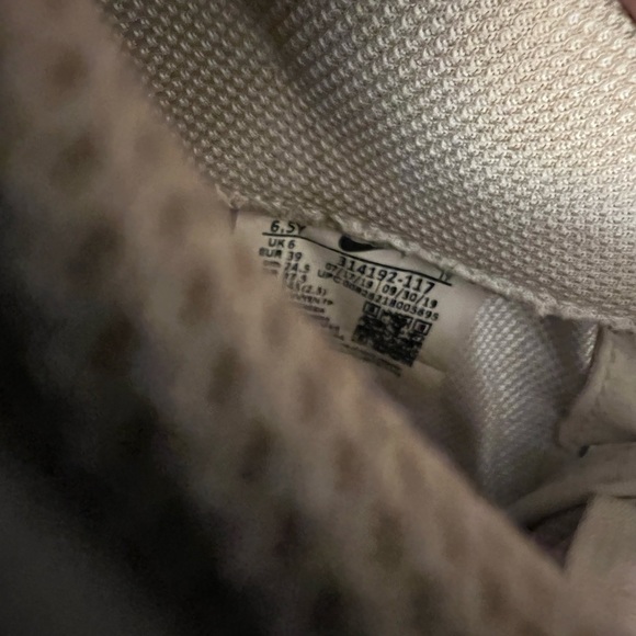 2 Nike Air Force 1s  both are left foot size 7 - Picture 10 of 10